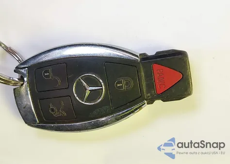 2015 Mercedes-Benz Cla 250 z USA, uszkodzony, nr VIN WDDSJ4EB8FN261630